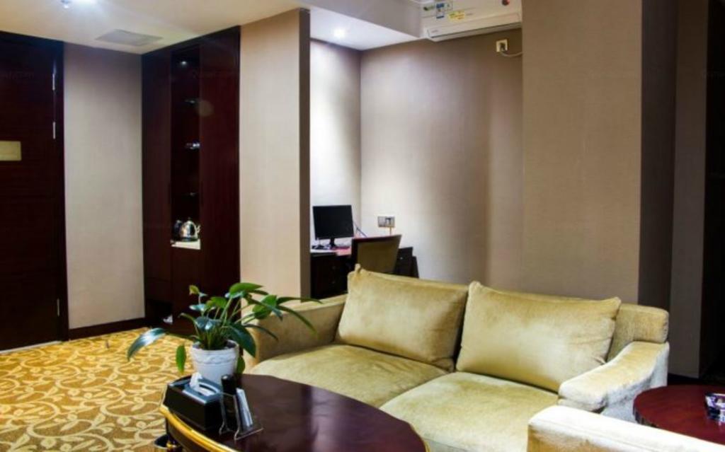 Zhuhai Liuhe Holiday Hotel Εξωτερικό φωτογραφία
